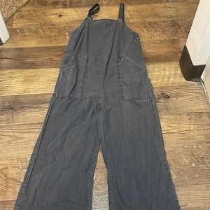 Cute Universal Thread jumpsuit.. perfect for summer time and swim cover ups!!